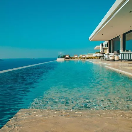 Villa Luxury In With Breathtaking Views