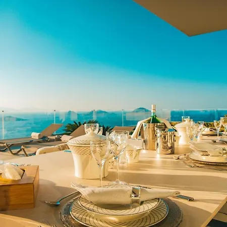 Luxury In With Breathtaking Views *