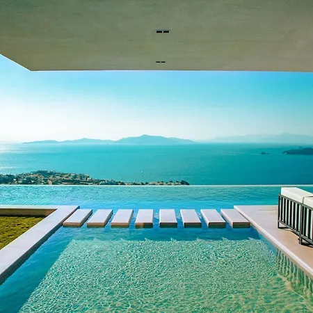 Luxury In With Breathtaking Views *