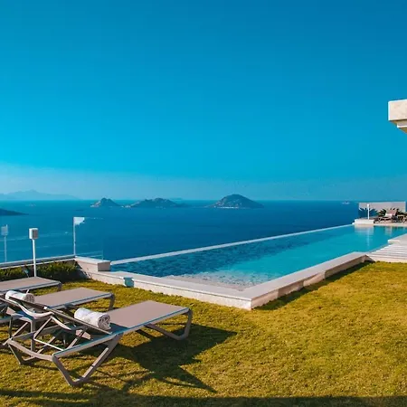 Luxury In With Breathtaking Views Willa *