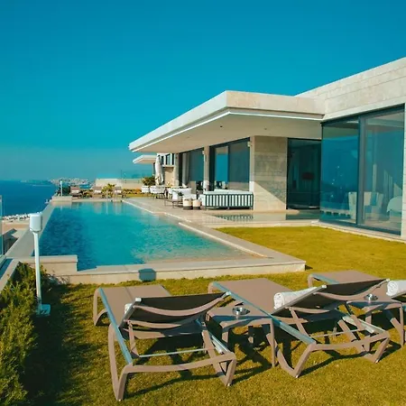 Luxury In With Breathtaking Views ヴィラ